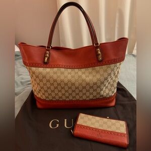 Gucci tote and matching wallet